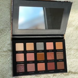 Milani Gilded Nude Eyeshadow Palette